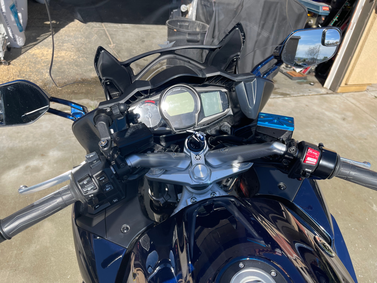 06 YFJR1300 - 13 06 YFJR1300 - 13