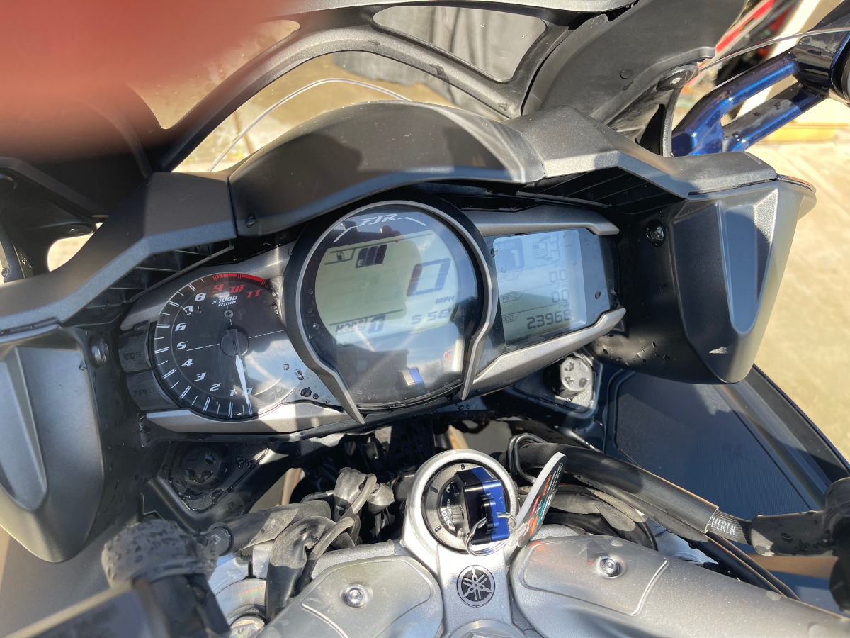 06 YFJR1300 - 16 06 YFJR1300 - 16