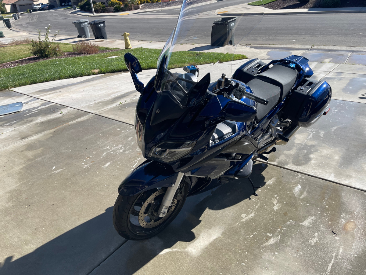 06 YFJR1300 - 3 06 YFJR1300 - 3