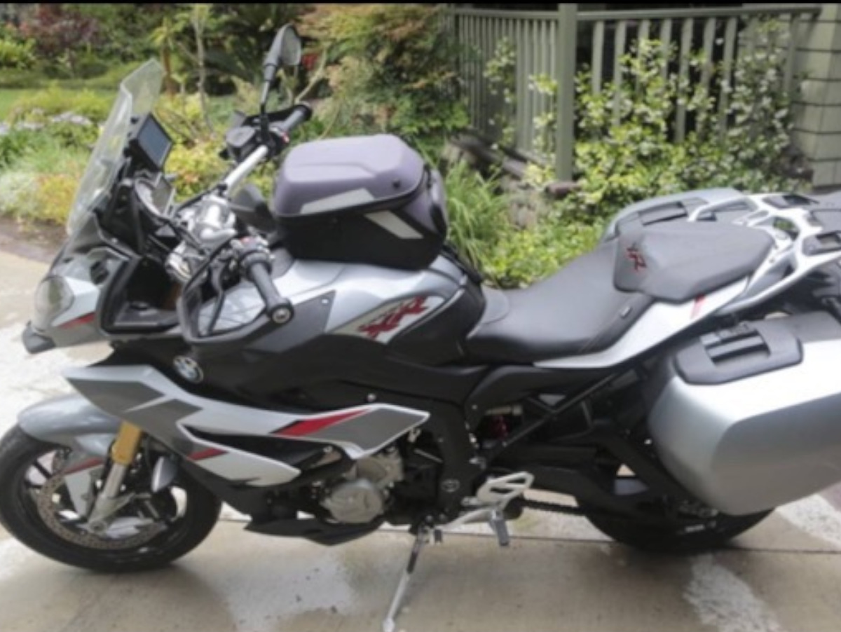 16 BMWS1000XR - 2 16 BMWS1000XR - 2