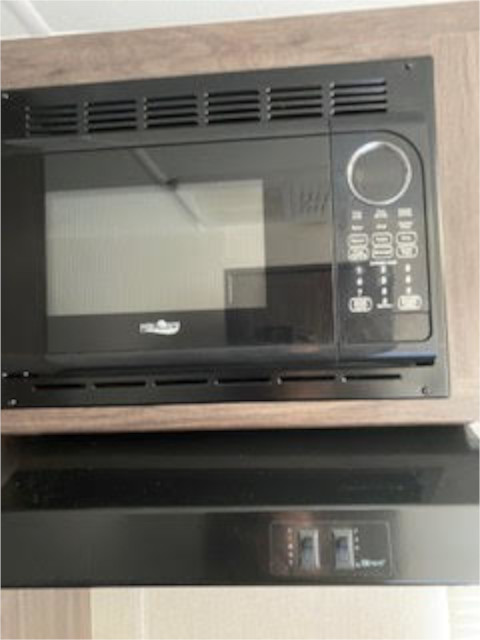 00 CWBH - 17 00 CWBH - 17