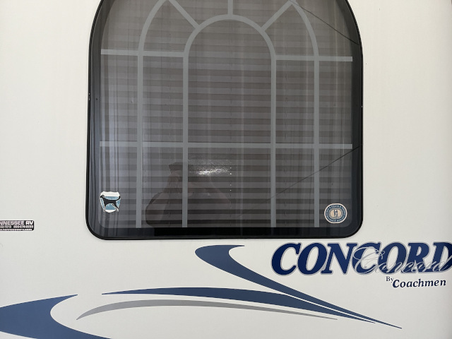 05 CCw - 4 05 CCw - 4
