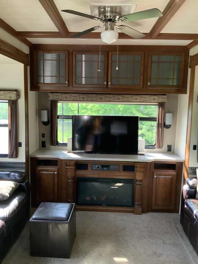 17 HBH3970RD - 8 17 HBH3970RD - 8