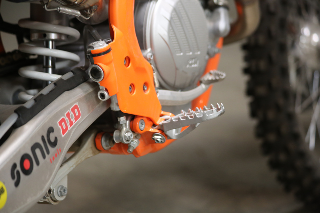 17 KTM250SXF - 11 17 KTM250SXF - 11
