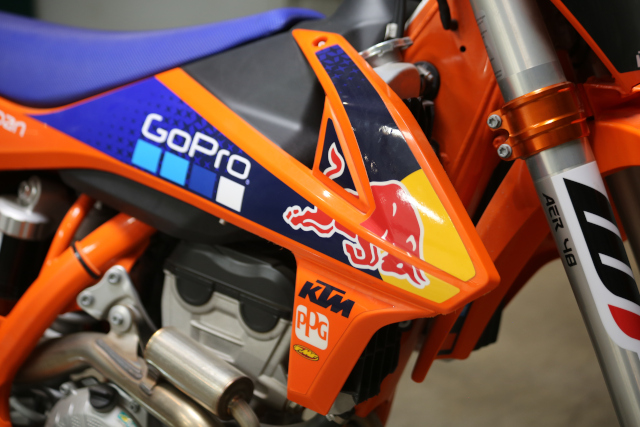 17 KTM250SXF - 4 17 KTM250SXF - 4