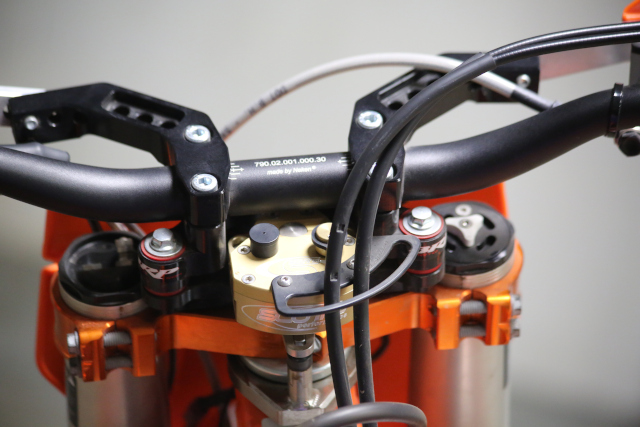 17 KTM250SXF - 8 17 KTM250SXF - 8