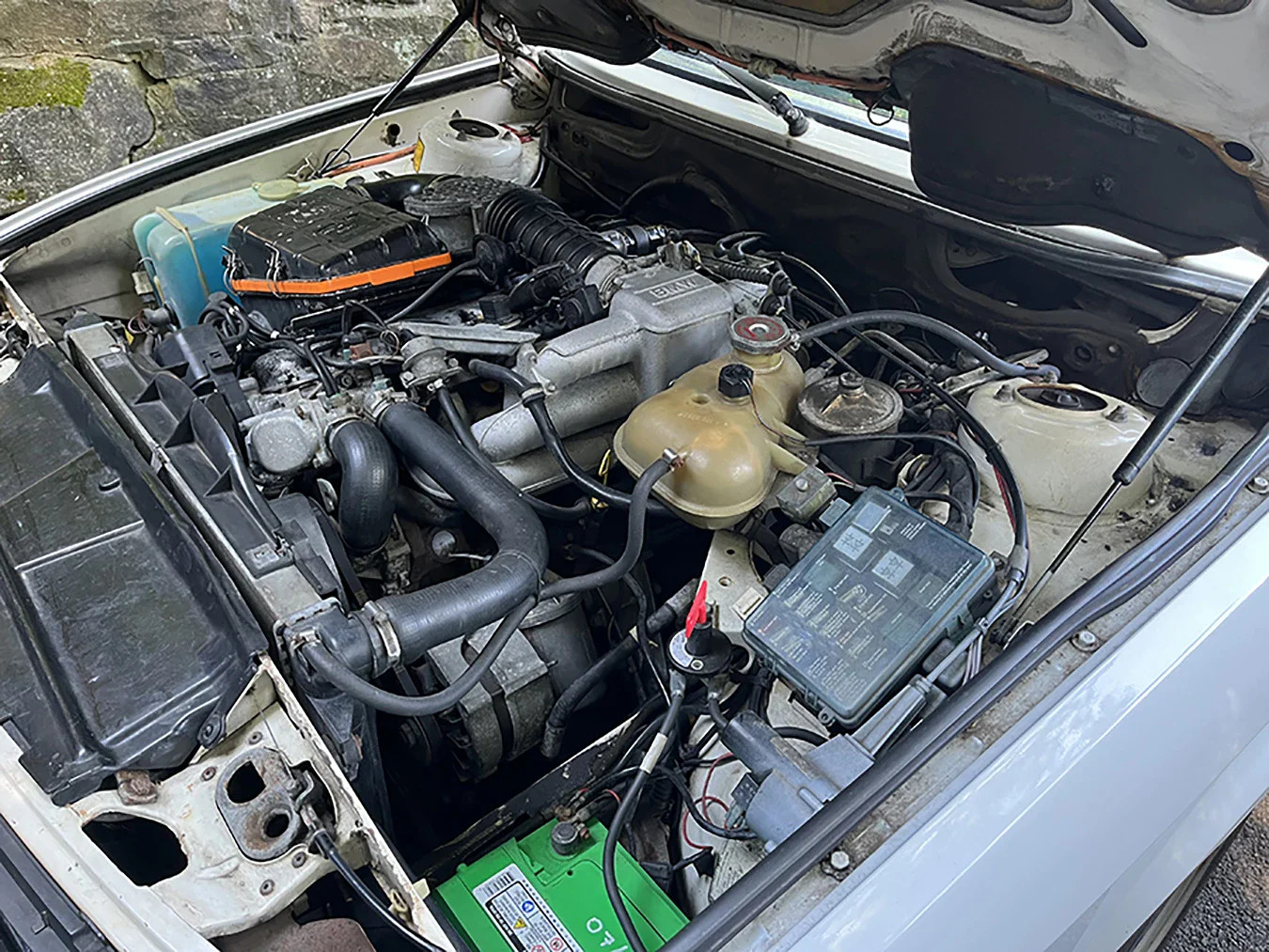 88 BMW535iSw - 32 88 BMW535iSw - 32