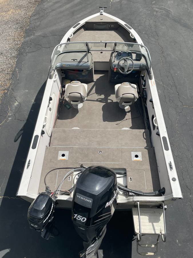 08 C1800M - 1