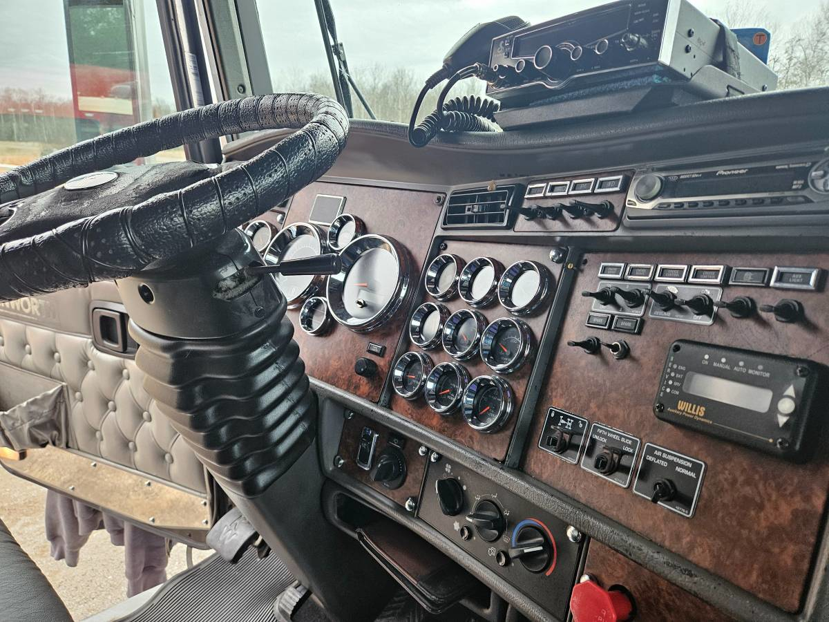 06 KW900Lb - 6