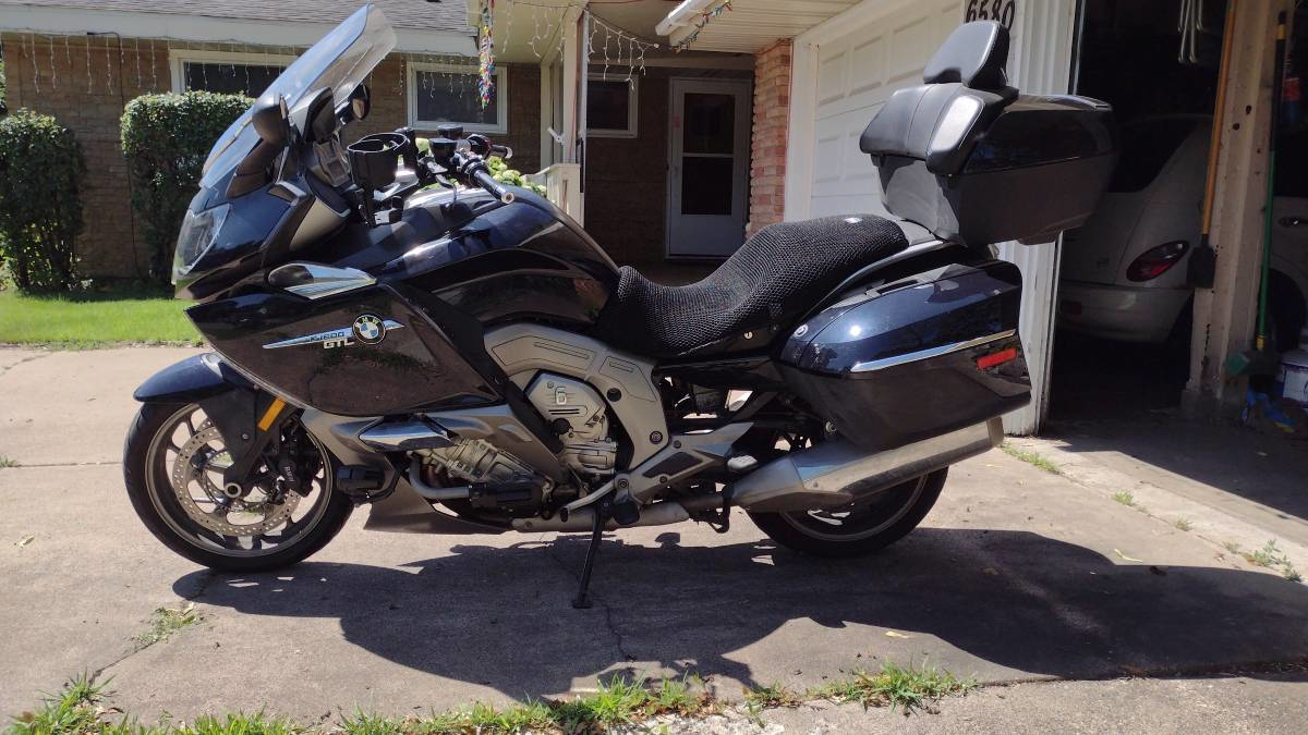 12 BMXK1600GTLdb - 1